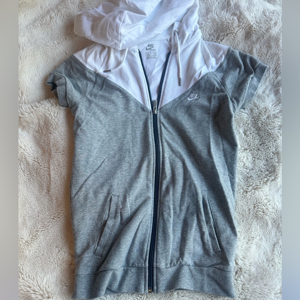 Nike Top